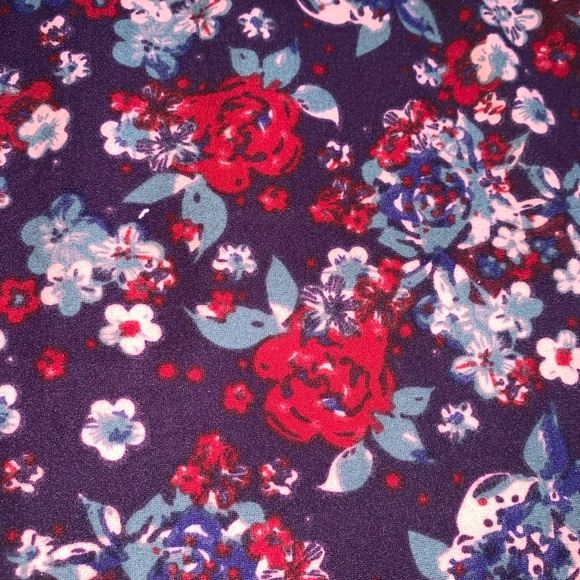 LuLaRoe One Size Leggings - Picture 3 of 7